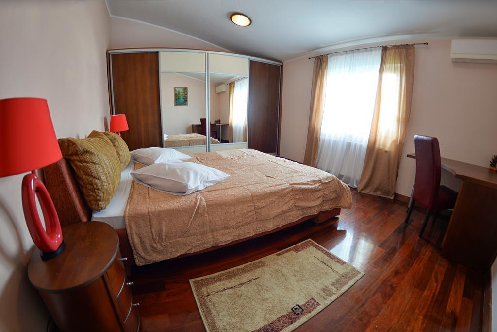 Apartments Sablic Pula Exterior photo